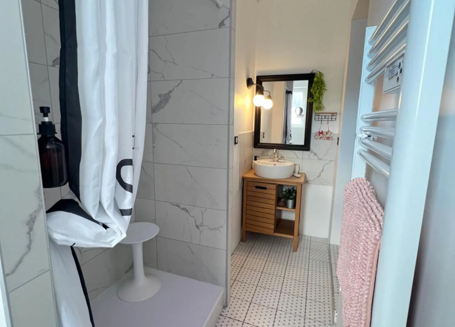 La Cigale Et La Fourmi Savoisienne - Chambre Chez L Habitant Aix-les-Bains Ubytování v soukromí